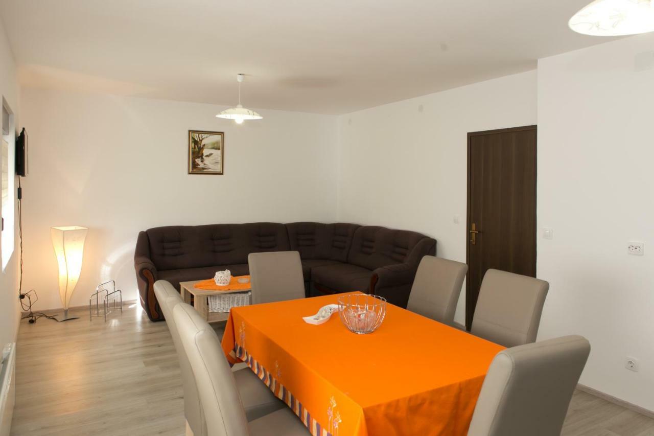 Apartman Lori 오토칵 외부 사진