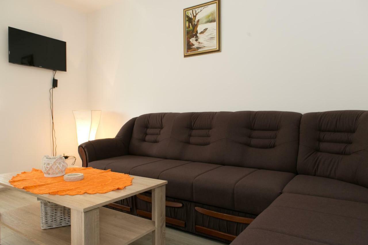 Apartman Lori 오토칵 외부 사진